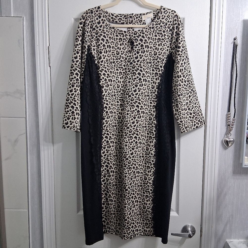 Alessa W Leopard & Lace Dress Slimming Side Panels Lace Detail Keyhole Zip Back